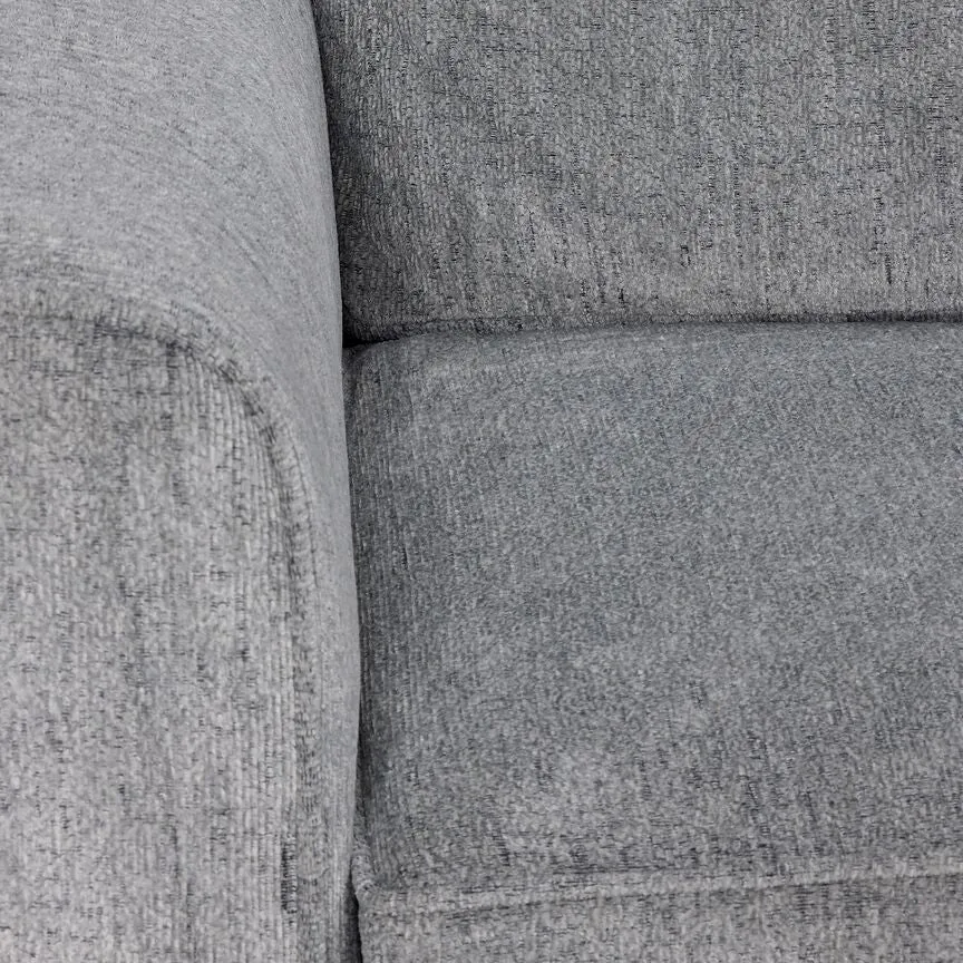 Galvan 2-Piece Sectional with Right-Facing Chaise - Grey
