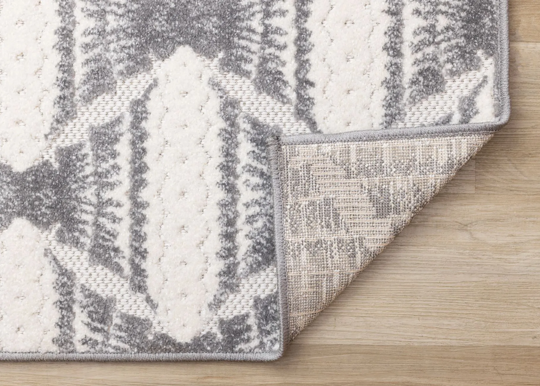 Grey Pathway 6'7" x 9'6" Ogee Patterned Area Rug - Grey, White