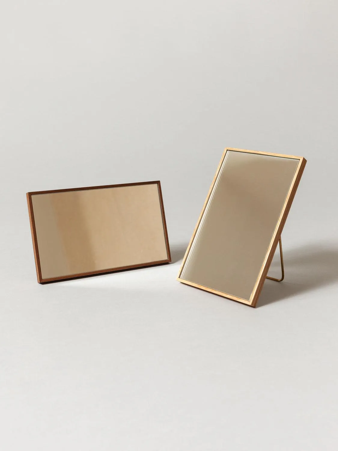 Hanada Stand Mirror