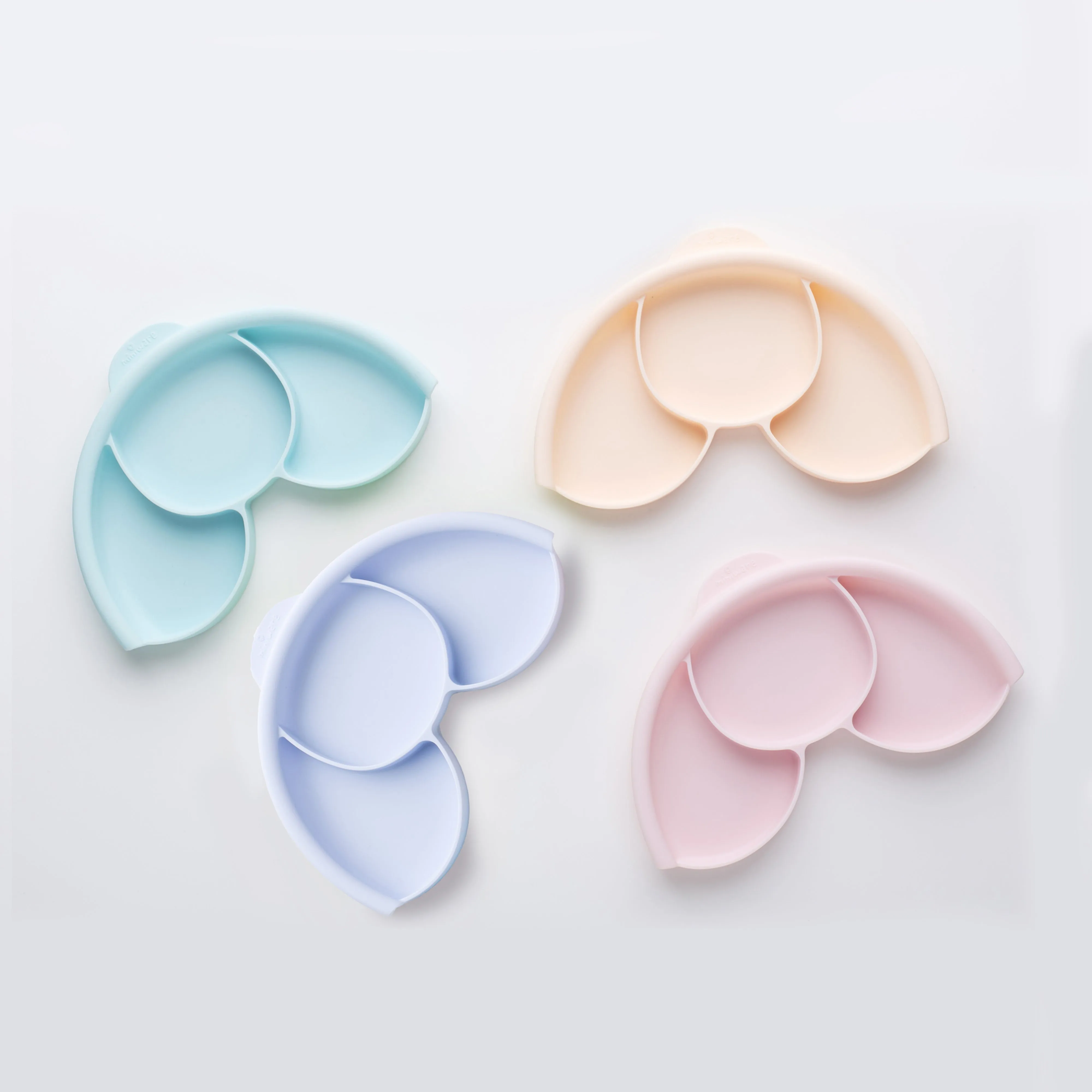 Miniware Silicone Smart Divider in Peach