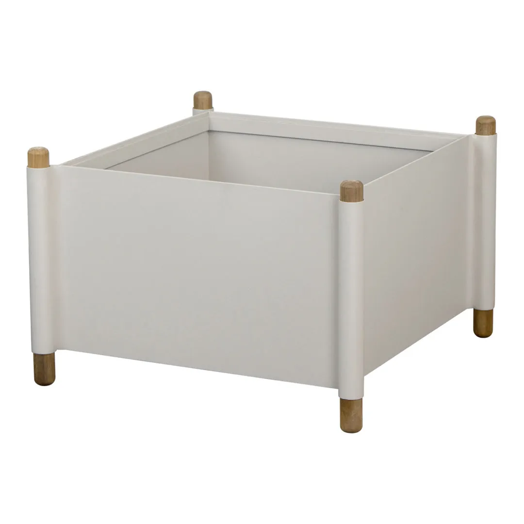 Sticks Outdoor Planter - Components