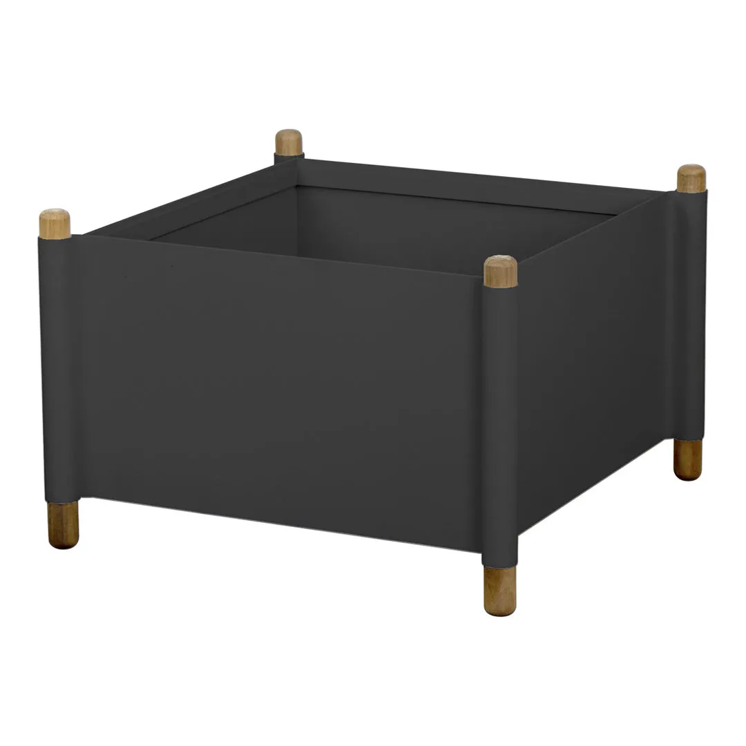 Sticks Outdoor Planter - Components