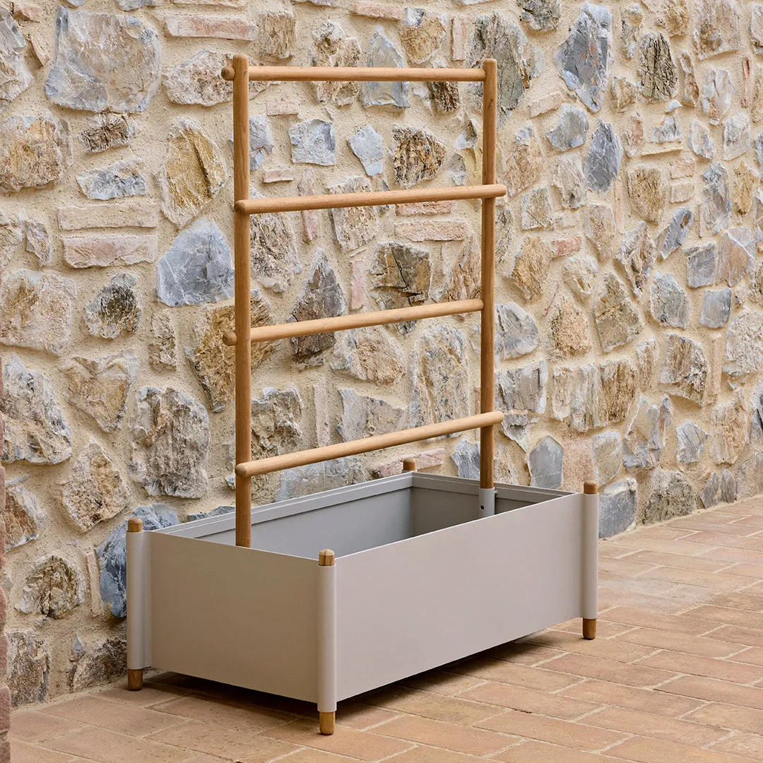 Sticks Outdoor Planter - Components